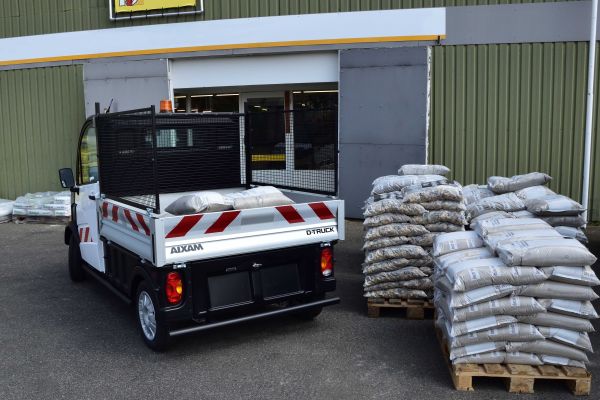 Minicar AIXAM D-Truck Doppio pianale