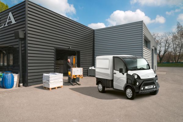 Minicar AIXAM D-Truck Furgone